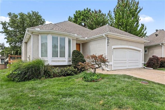 5031 W 120th Place, Overland Park, KS 66209