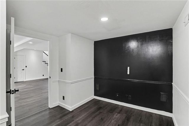 5031 W 120th Place, Overland Park, KS 66209