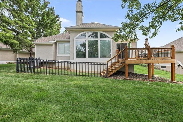 5031 W 120th Place, Overland Park, KS 66209