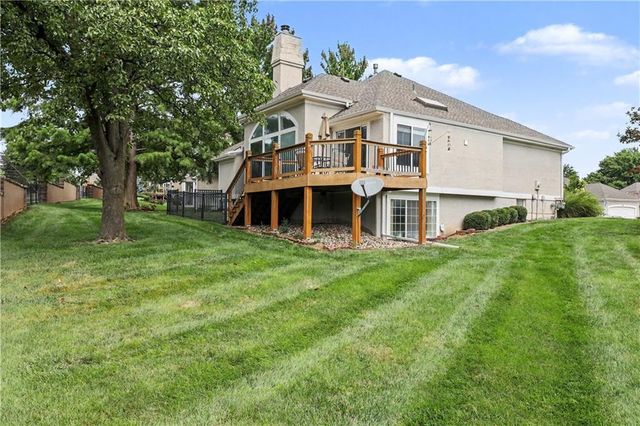 5031 W 120th Place, Overland Park, KS 66209