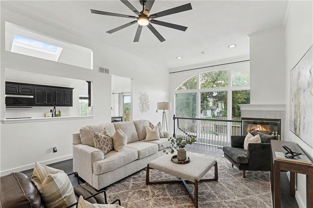 5031 W 120th Place, Overland Park, KS 66209