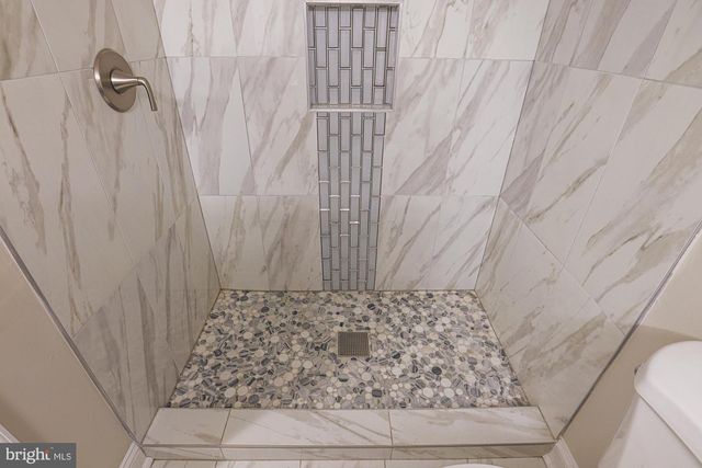 716 N COLLINGTON AVE, Baltimore, MD 21205