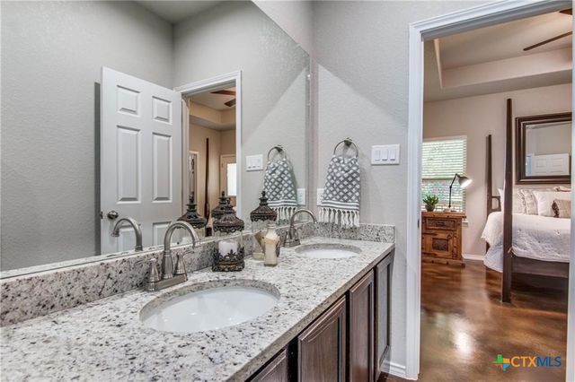 1114 Renee Way, Seguin, TX 78155