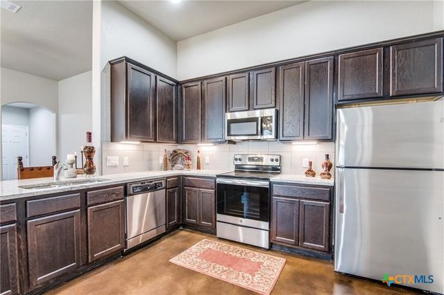 1114 Renee Way, Seguin, TX 78155
