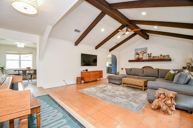 2735 Triway Lane, Houston, TX 77043