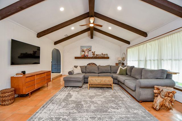 2735 Triway Lane, Houston, TX 77043