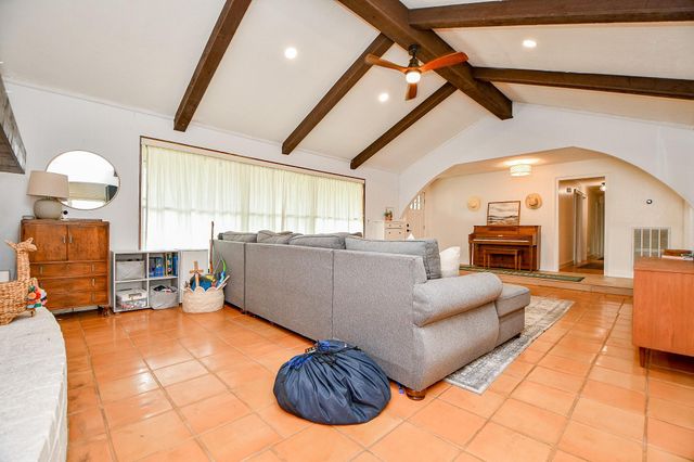 2735 Triway Lane, Houston, TX 77043