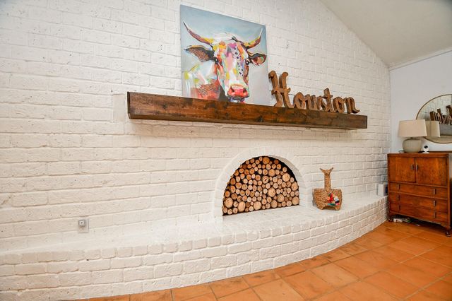 2735 Triway Lane, Houston, TX 77043