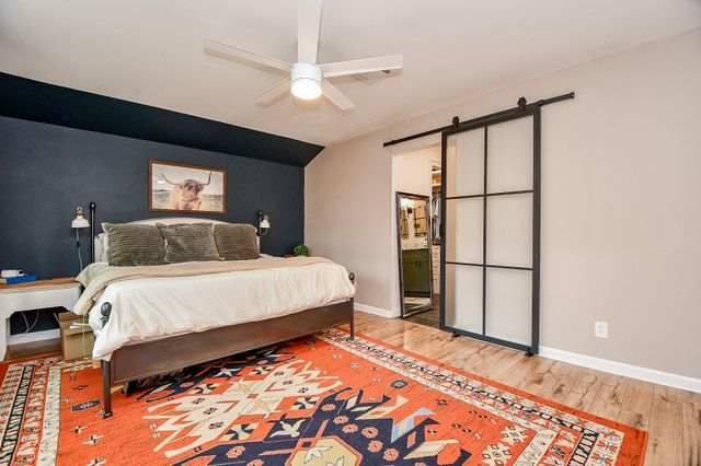 2735 Triway Lane, Houston, TX 77043