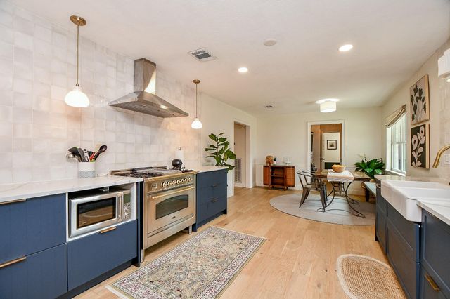 2735 Triway Lane, Houston, TX 77043