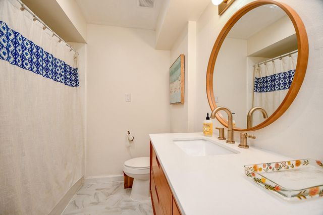 2735 Triway Lane, Houston, TX 77043