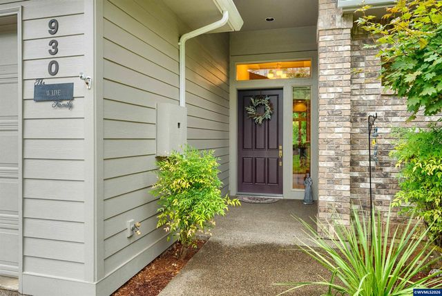 930 Sahalee Ct SE, Salem, OR 97306