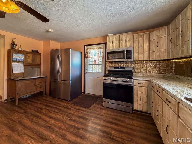 11787 Gamel Cemetery Road, Festus, MO 63028