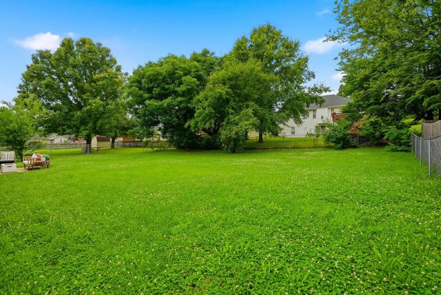 1619 S LOUISVILLE DR, Columbia, MO 65203