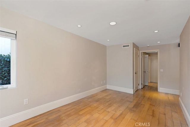 135 Sunset Terrace, Laguna Beach, CA 92651