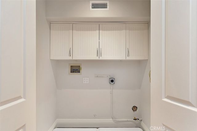 135 Sunset Terrace, Laguna Beach, CA 92651