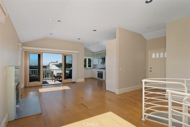 135 Sunset Terrace, Laguna Beach, CA 92651