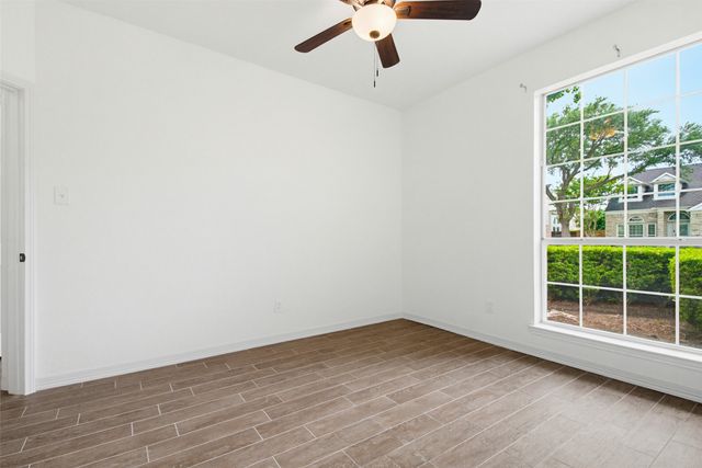 5718 Willowbrook Drive, Rowlett, TX 75088