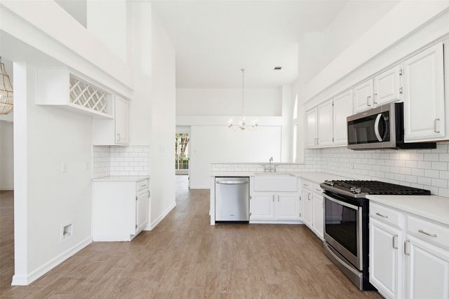 5718 Willowbrook Drive, Rowlett, TX 75088