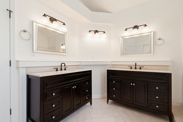 5718 Willowbrook Drive, Rowlett, TX 75088