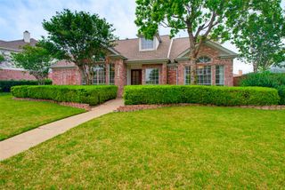 5718 Willowbrook Drive, Rowlett, TX 75088