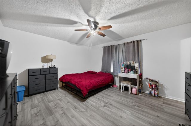 250 MOLLY LN, Mineola, TX 75773