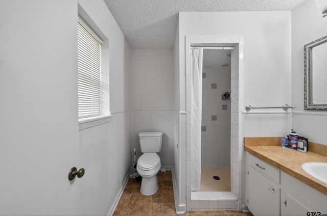 250 MOLLY LN, Mineola, TX 75773
