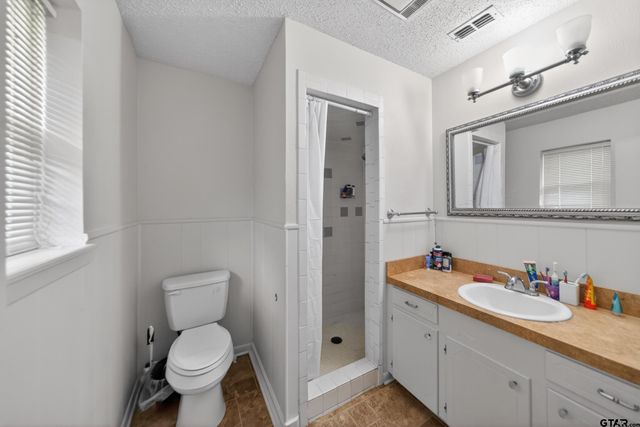 250 MOLLY LN, Mineola, TX 75773