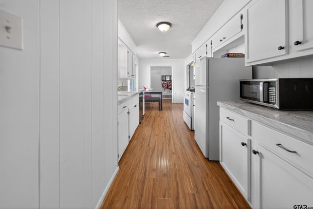 250 MOLLY LN, Mineola, TX 75773