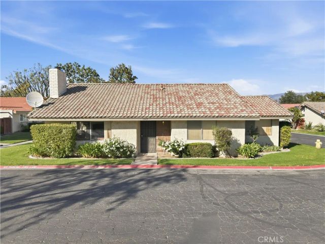 11477 Benton, Loma Linda, CA 92354