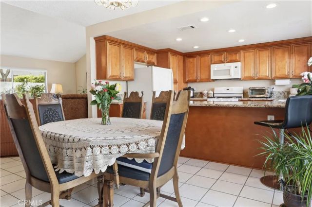 11477 Benton, Loma Linda, CA 92354