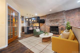 117 W 82nd Street 01, New York (manhattan), NY 10024