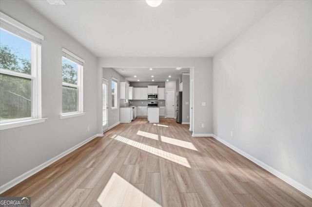 517 Edgemore Road, Canton, GA 30114