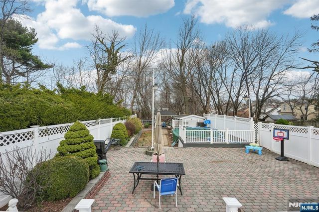 185 Trenton Avenue, Paterson, NJ 07503
