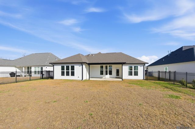 39223 Canopy Ct, Gonzales, LA 70737