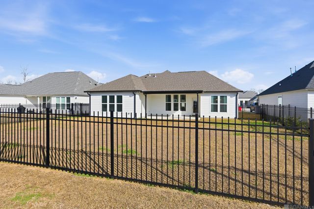 39223 Canopy Ct, Gonzales, LA 70737
