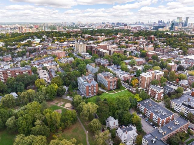 15 Short Street 4, Brookline, MA 02446