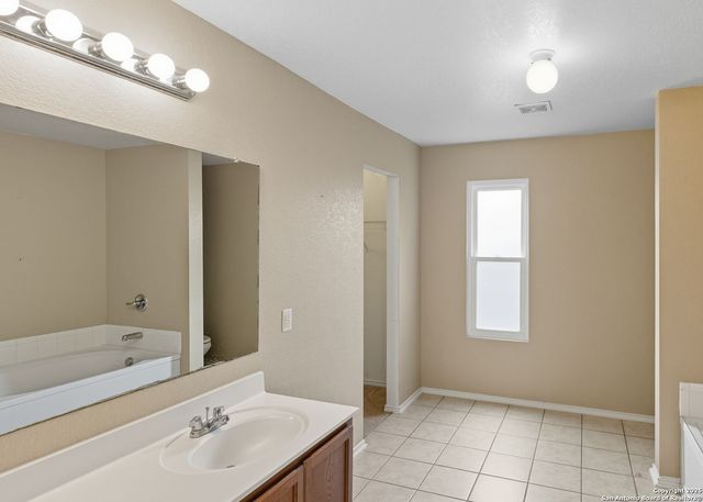 3223 Crested Creek, New Braunfels, TX 78130
