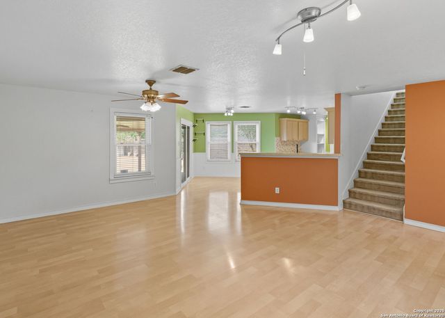 3223 Crested Creek, New Braunfels, TX 78130