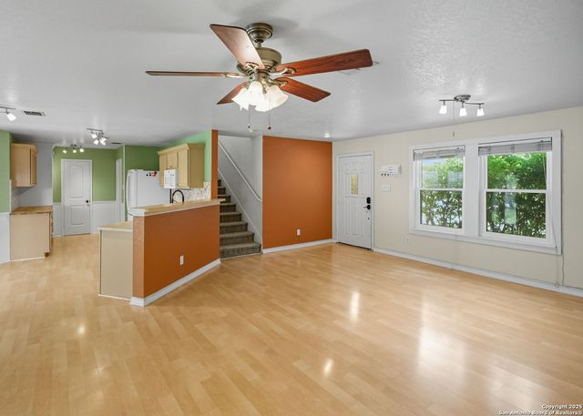 3223 Crested Creek, New Braunfels, TX 78130