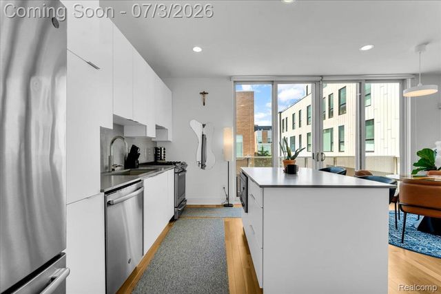 2637 Brush Street, Detroit, MI 48201