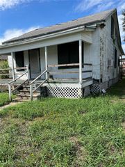 5110 Avenue M, Galveston, TX 77551