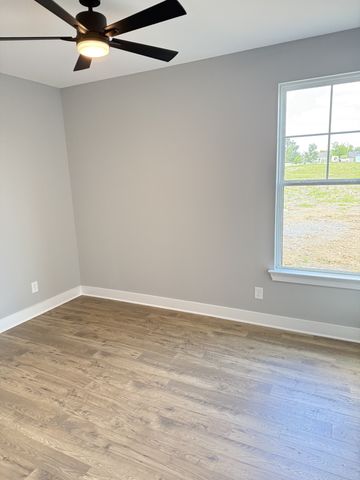 604 Gustaf Dr, Whites Creek, TN 37189