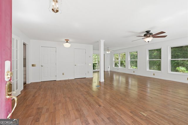 231 Stornoway Drive 2, Clayton, GA 30525