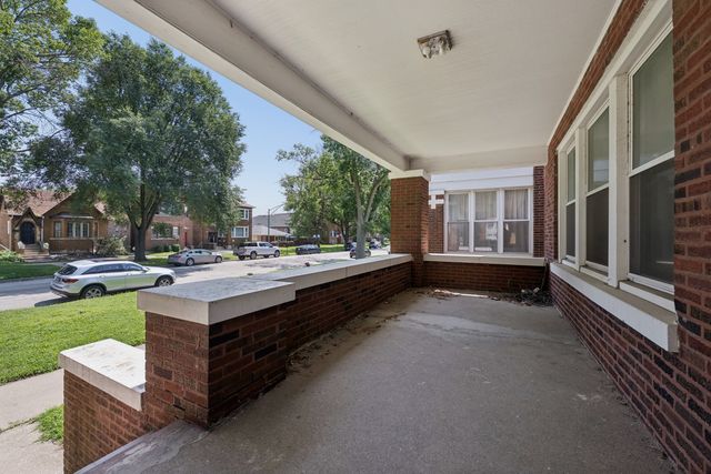 7324 S Calumet Avenue, Chicago, IL 60619