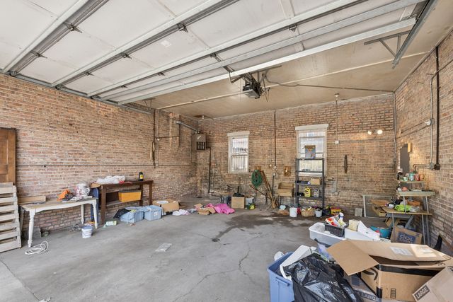 7324 S Calumet Avenue, Chicago, IL 60619