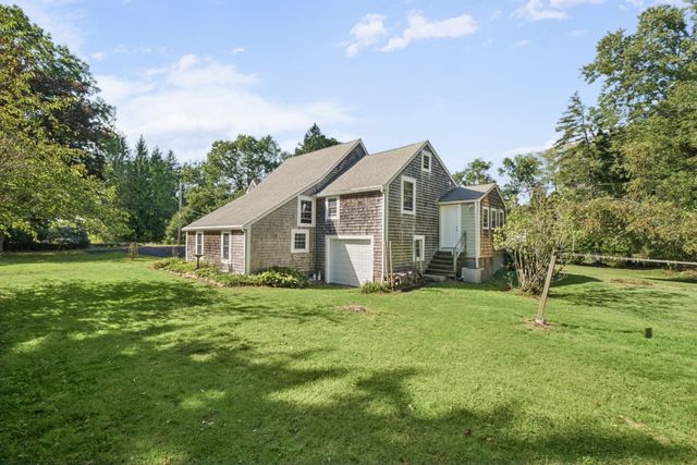 745 Williams St, Dighton, MA 02764