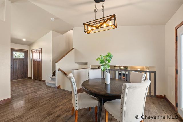 5206 VIEW POINT CT, Cheyenne, WY 82009