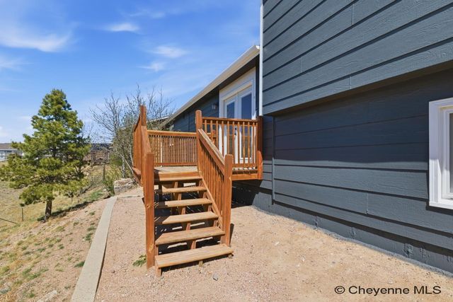 5206 VIEW POINT CT, Cheyenne, WY 82009