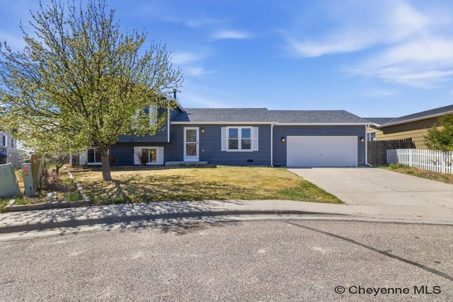 5206 VIEW POINT CT, Cheyenne, WY 82009